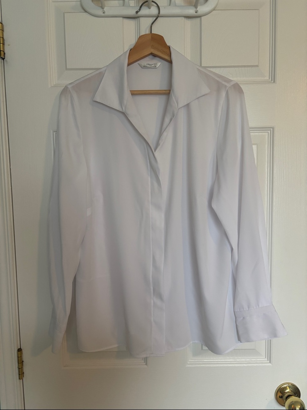 Marks & Spencers white collared blouse